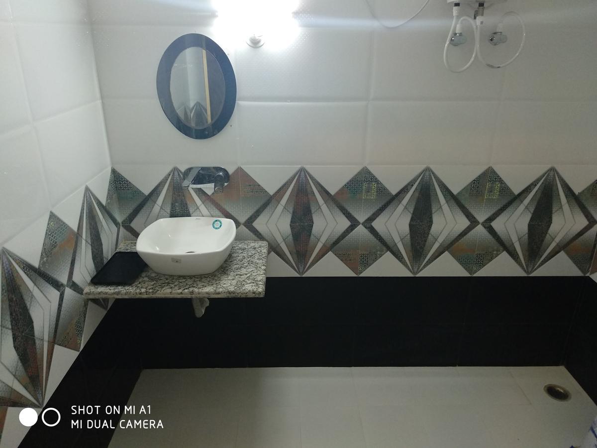 Hotel Rajkamal Deoghar Zewnętrze zdjęcie
